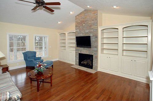 4th image of 2062 Stone Bridge Ct