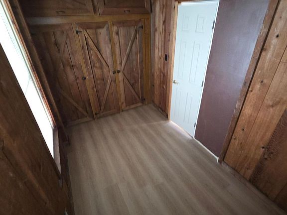 4th image of 2634 13th Ave S