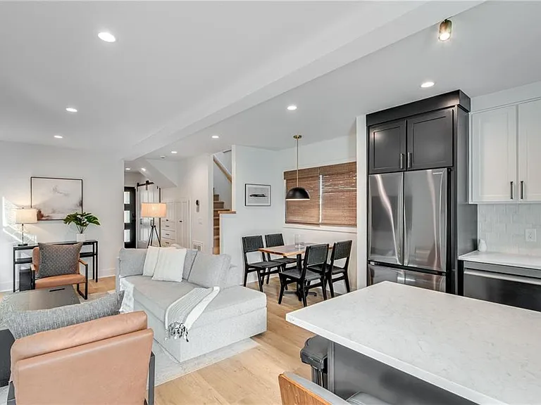 773 Bradford St — Photo 8