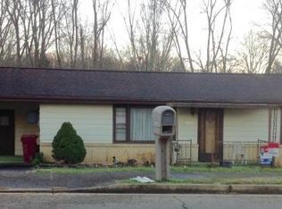 2009 Indian Ridge Rd, Johnson City, TN 37604