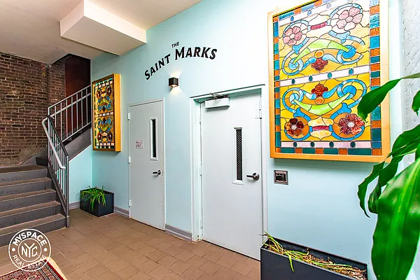 Rented by MySpaceNYC | media 16