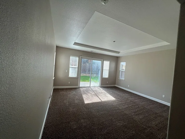 1506 Azalea Dr — Photo 32