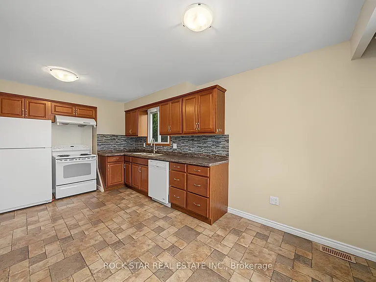 59 Aterno Dr #MAIN — Photo 6