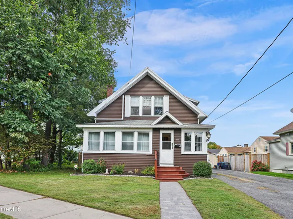 453 Elm St, Pittsfield, MA 01201