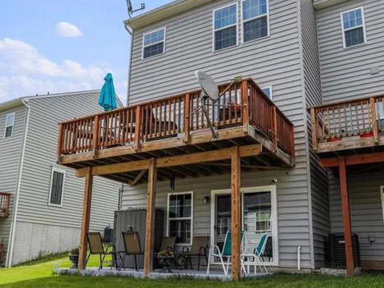 171 Norwood Dr — Photo 2