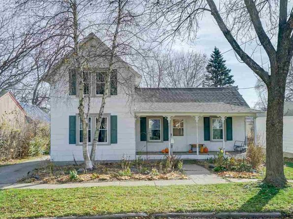 Columbus Real Estate - Columbus WI Homes For Sale | Zillow