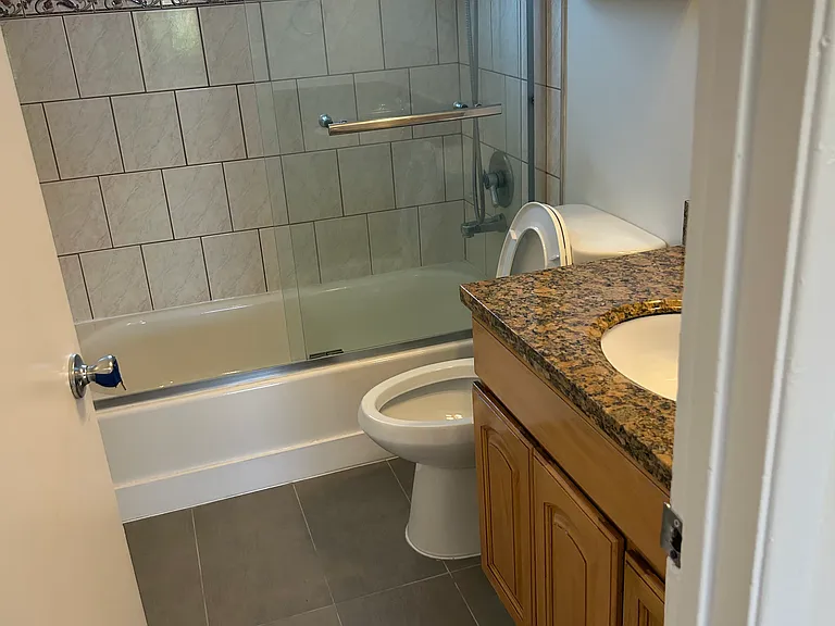 1629 Ottawa Ct #13 — Photo 5