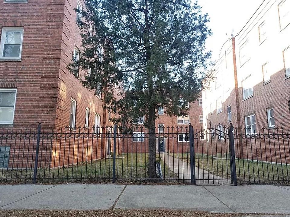 1st image of 4212 S Michigan Ave