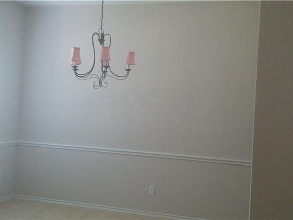 2nd image of 2509 Morningstar Ln