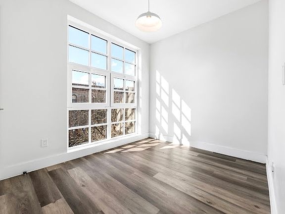 5th image of 2337 Bedford Ave #3A