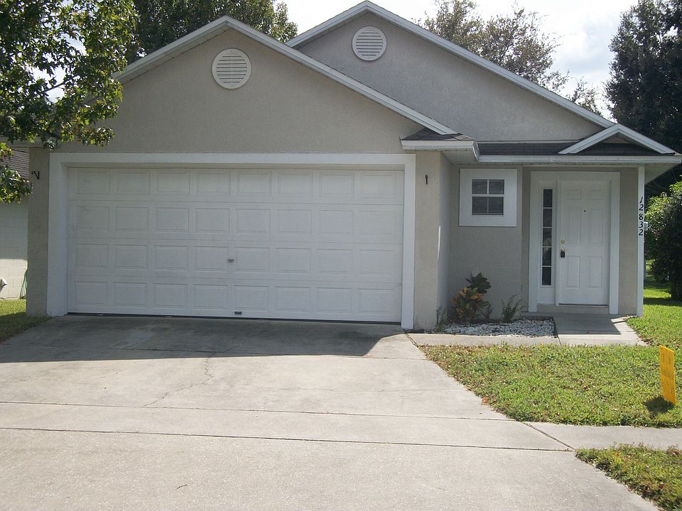 1st image of 12832 Parkbury Dr