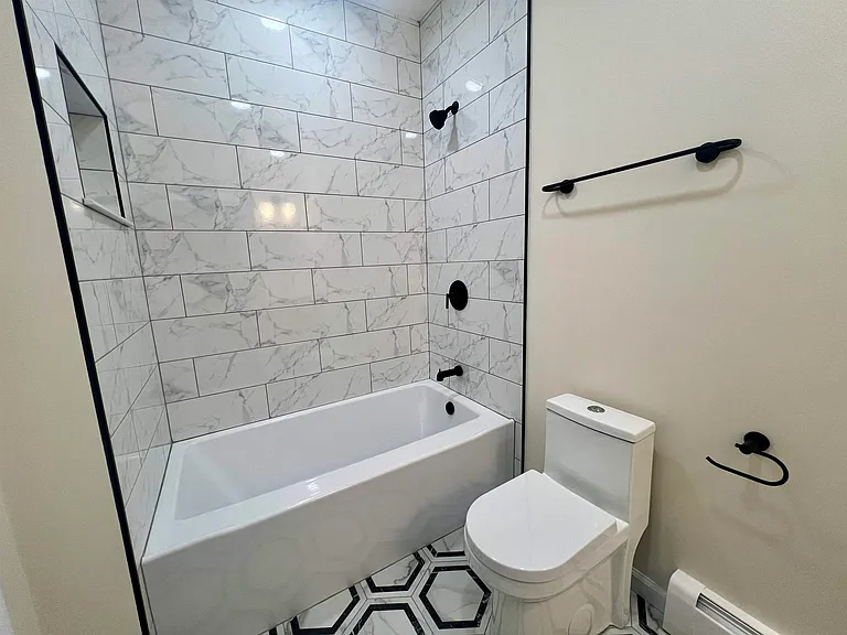 97 Saint Pauls Ave #1A — Photo 7