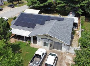 810 Phelps Ter, Bentonville, AR 72712