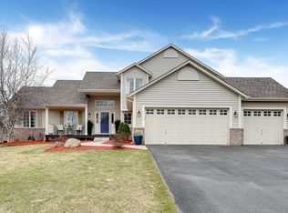 6766 Wildflower Dr S, Cottage Grove, MN 55016