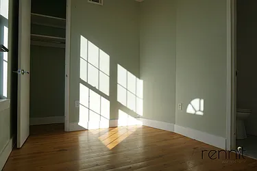 Rented by Rennit Inc.