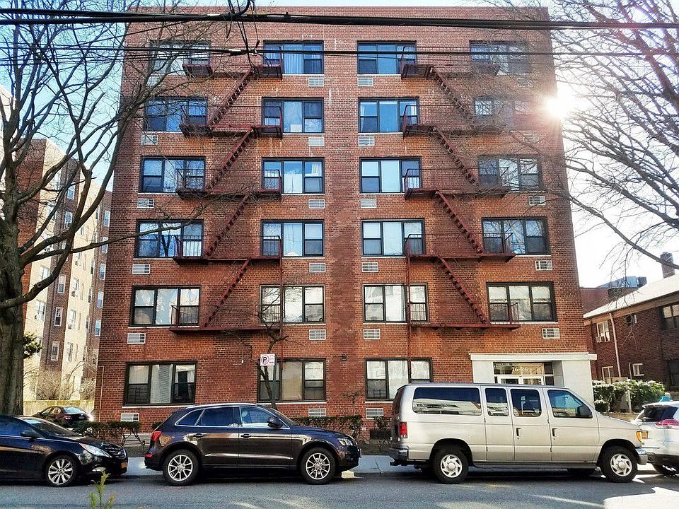 1st image of 7626 113th St APT 2G