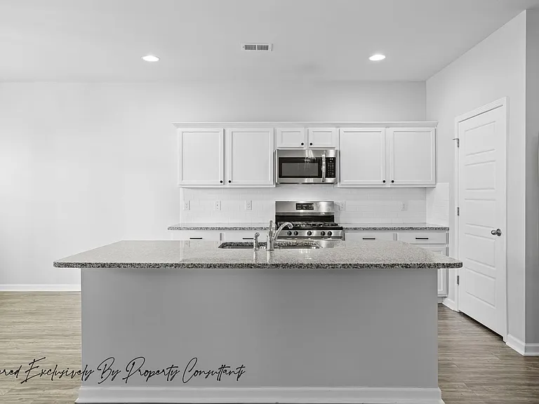 548 Rimer Pond Rd — Photo 11