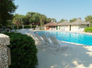325 Moss Oaks Cir, Saint Simons Island, GA 31522