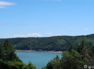 30 NE Space Pl, Belfair, WA 98528