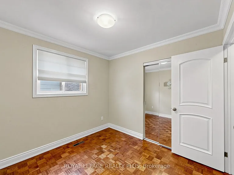 2328 Yolanda Dr — Photo 16