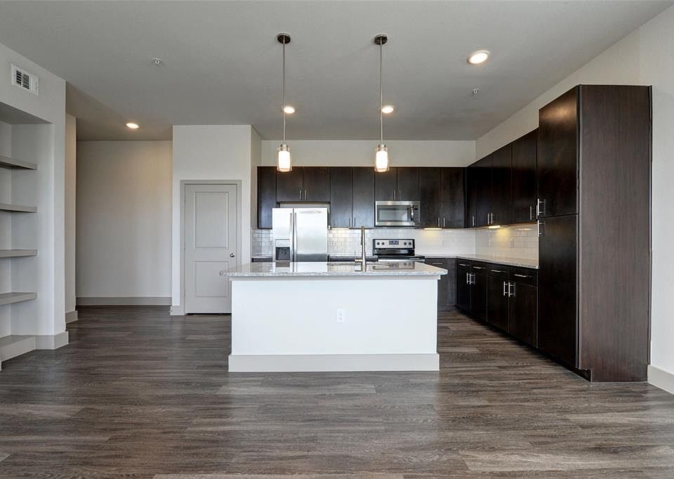 1st image of 8877 Frankway Dr APT 2243