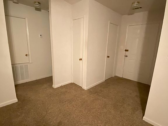 4th image of 3053 Bruckner Blvd