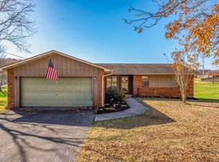 1405 Cherokee Dr, Sevierville, TN 37862
