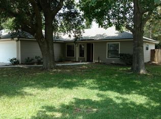 558 Purcell Dr, Jacksonville, FL 32221