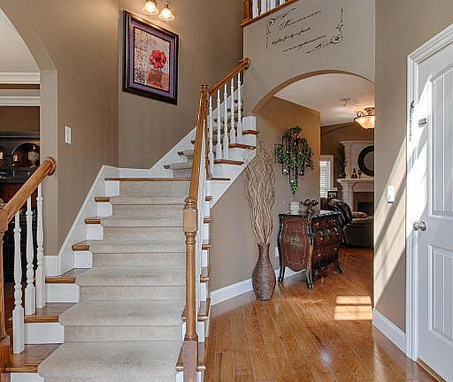 4th image of 10337 Laurel Pointe Ln
