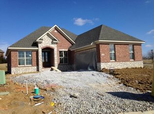 18701 Crestfield Ln, Louisville, KY 40245