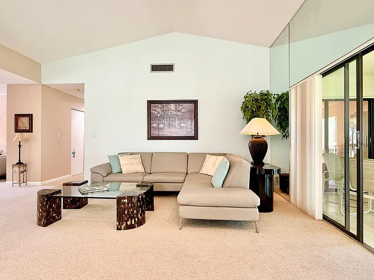 10678 Ocean Palm Way #202 — Photo 7