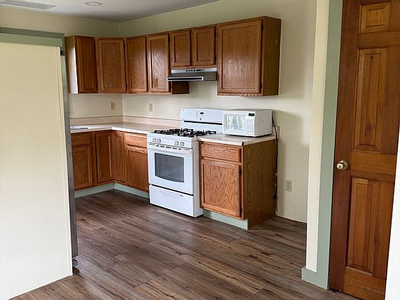 5th image of 2463 N Littleton Rd #1