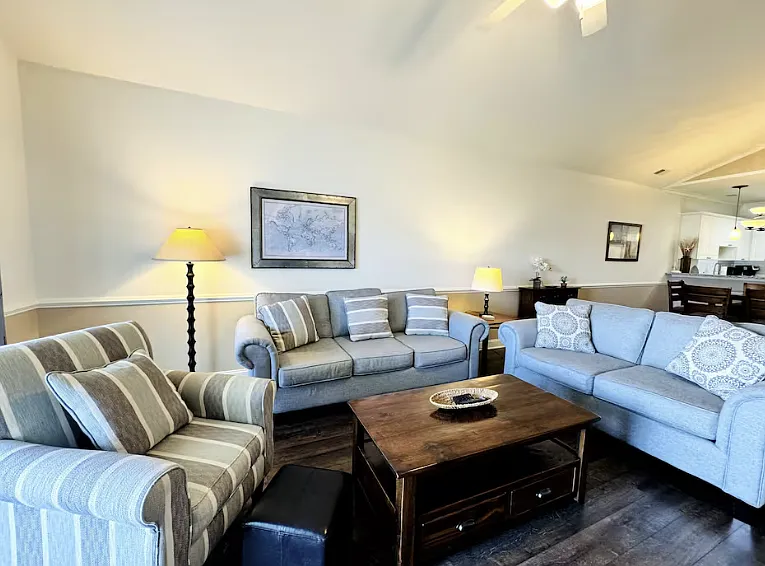 4827 Magnolia Lake Dr #404 — Photo 13