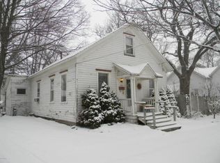1414 Montgomery Ave, Muskegon, MI 49441
