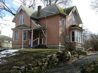 519 E 3rd St #3, Moscow, ID 83843