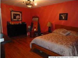 9 Ledyard Pl, Staten Island, NY 10305