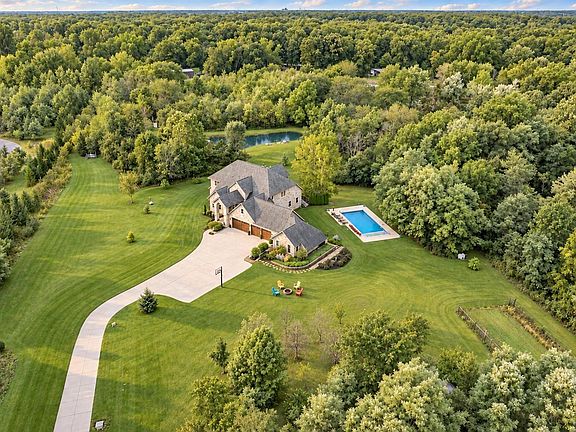 2nd image of 4728 Vandolah Rd