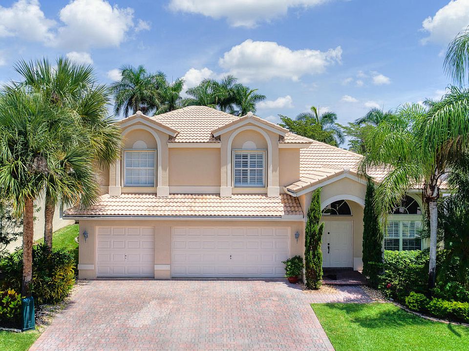 1st image of 4102 Bahia Isle Cir
