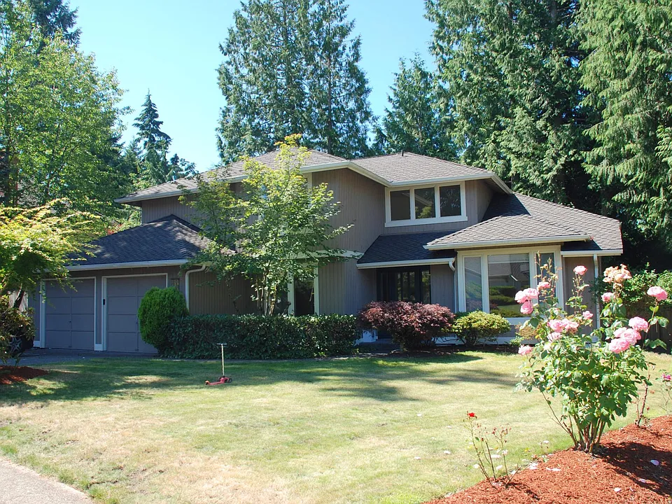 2337 233rd Ave NE