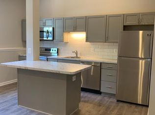 8069 Main St, Ellicott City, MD 21043