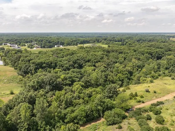 TRACT 1 Garnet Rd, Carlinville, IL 62626