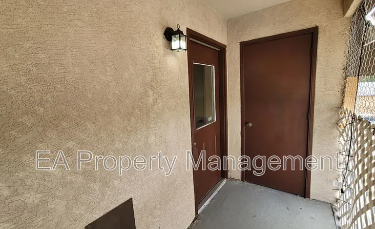 332 Grove St SE #3 — Photo 7