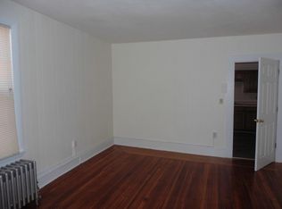 321 Main St APT 1, Watertown, MA 02472