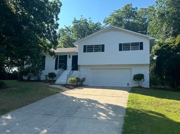 529 Overhill Dr, Pelham, AL 35124