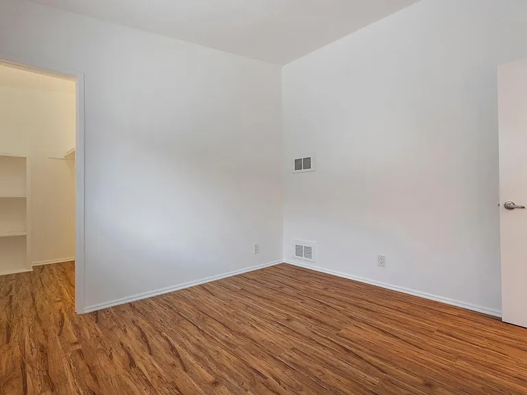1645 Federal Ave #8 — Photo 8