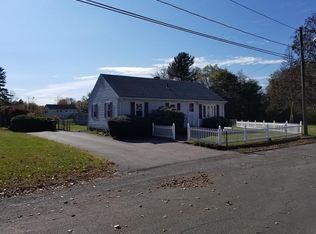 5 Rose Ln, Oxford, MA 01540