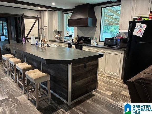 5th image of 12760 Clyde Cir