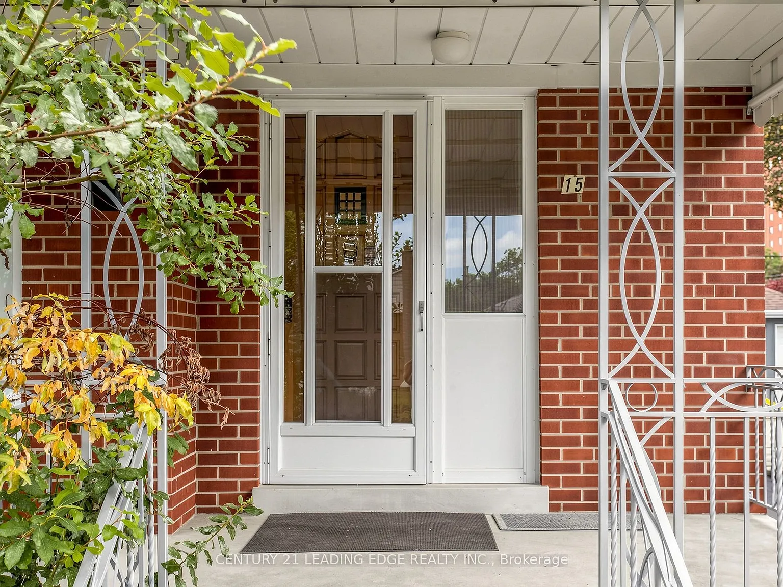 3 bed, $3,000 — Photo 4