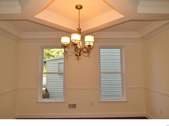 4th image of 57 Rogers St