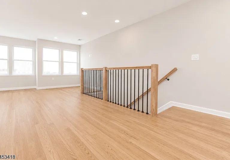 29 Frederick St #2 — Photo 6